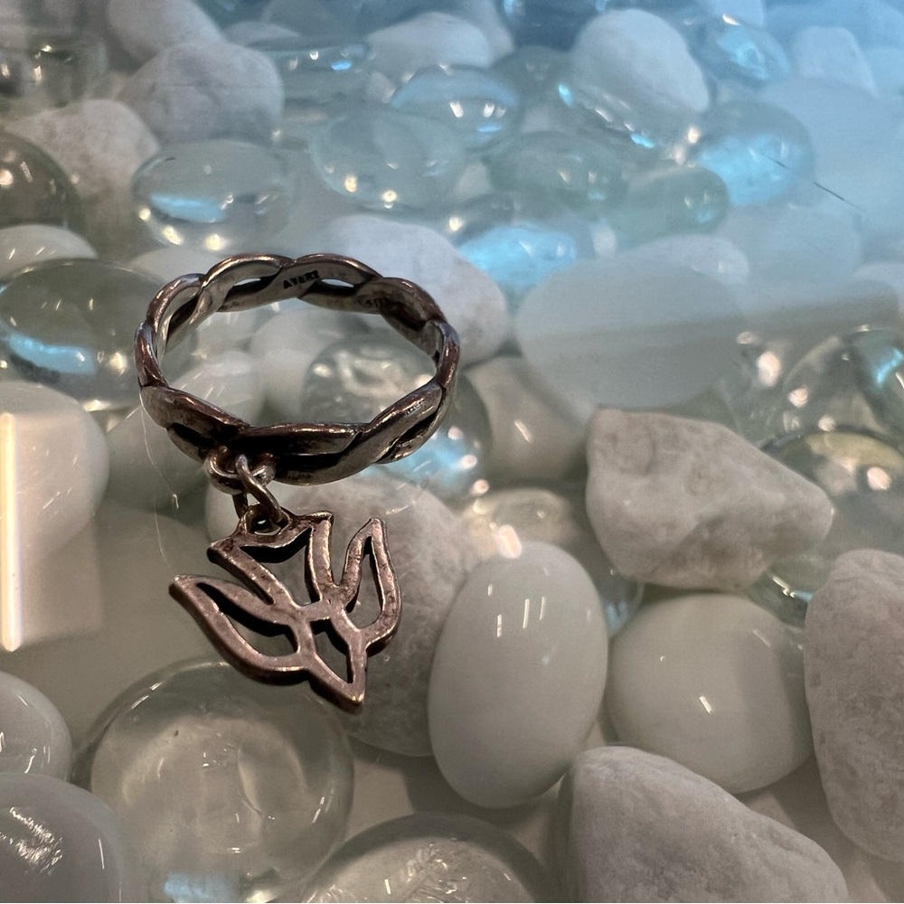 RARE Vintage James Avery Band Ring w/ Dangle Dove